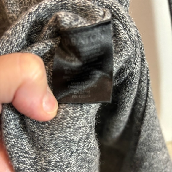 BABATON BY ARITZIA  Sz M V-Neck Long Sleeve High Low Linen Blend Sweater Top - Picture 7 of 9